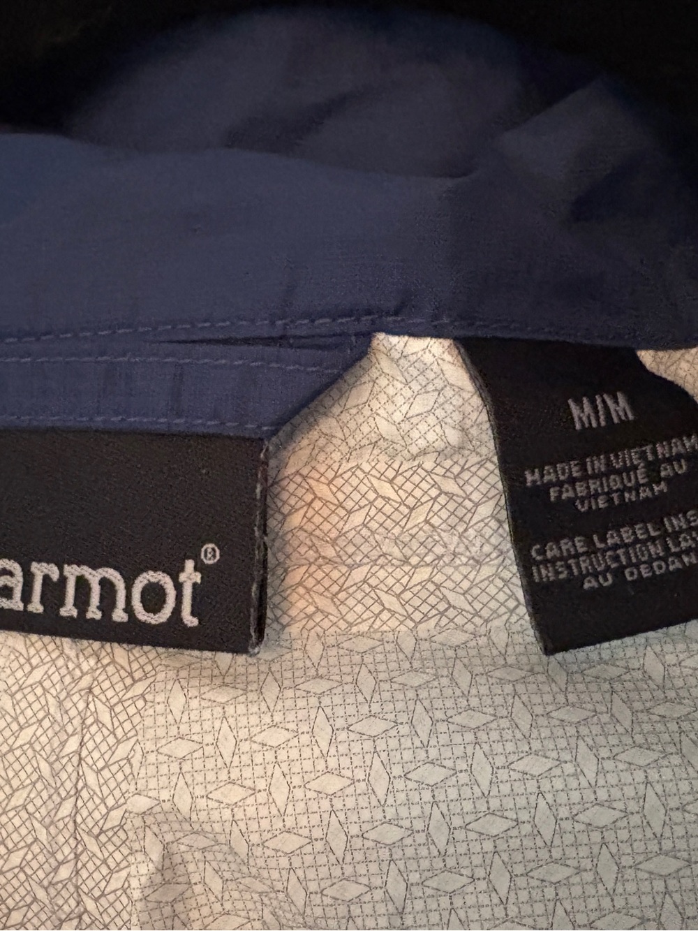 Marmot Women’s Medium Navy Blue Hooded Rain Jacket Shell Waterproof Medium - Picture 3 of 10